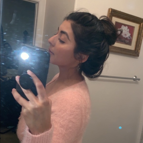 Meet your Posher, Marcia - Picture 2 of 4